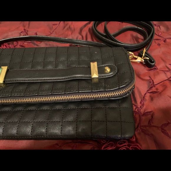 Jessica Simpson Scrap Black & Gold Fold Over Clutch-like Bag-Cute! - Picture 9 of 13
